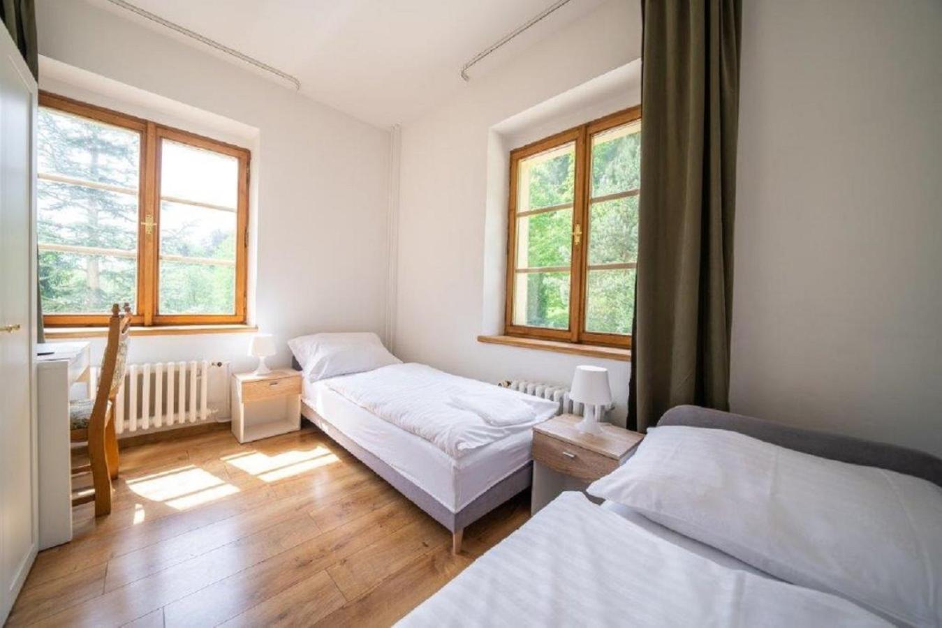 Penzion Myslivna Mukarov Mukarov  Buitenkant foto
